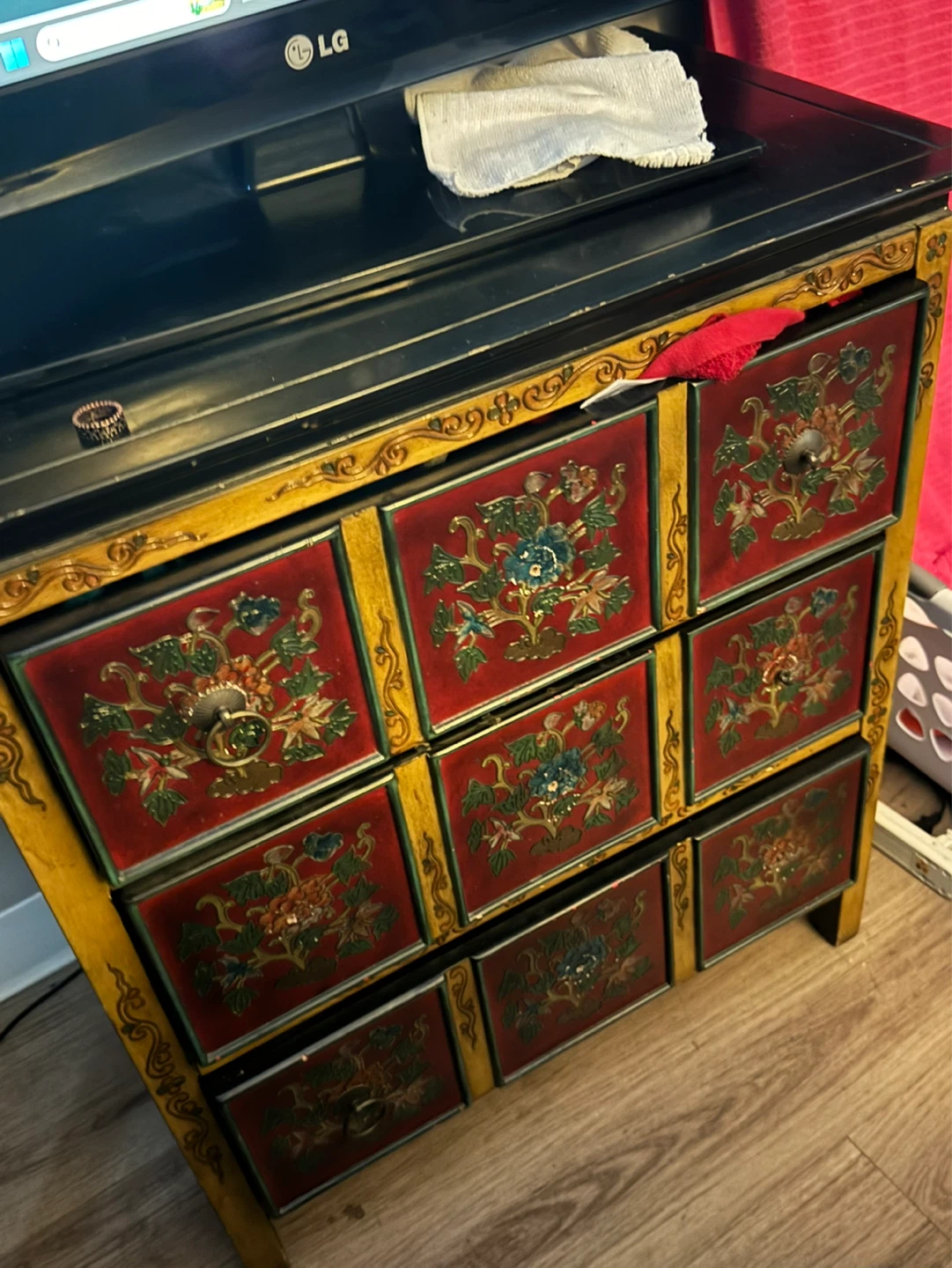 Decorative Chest of Drawers