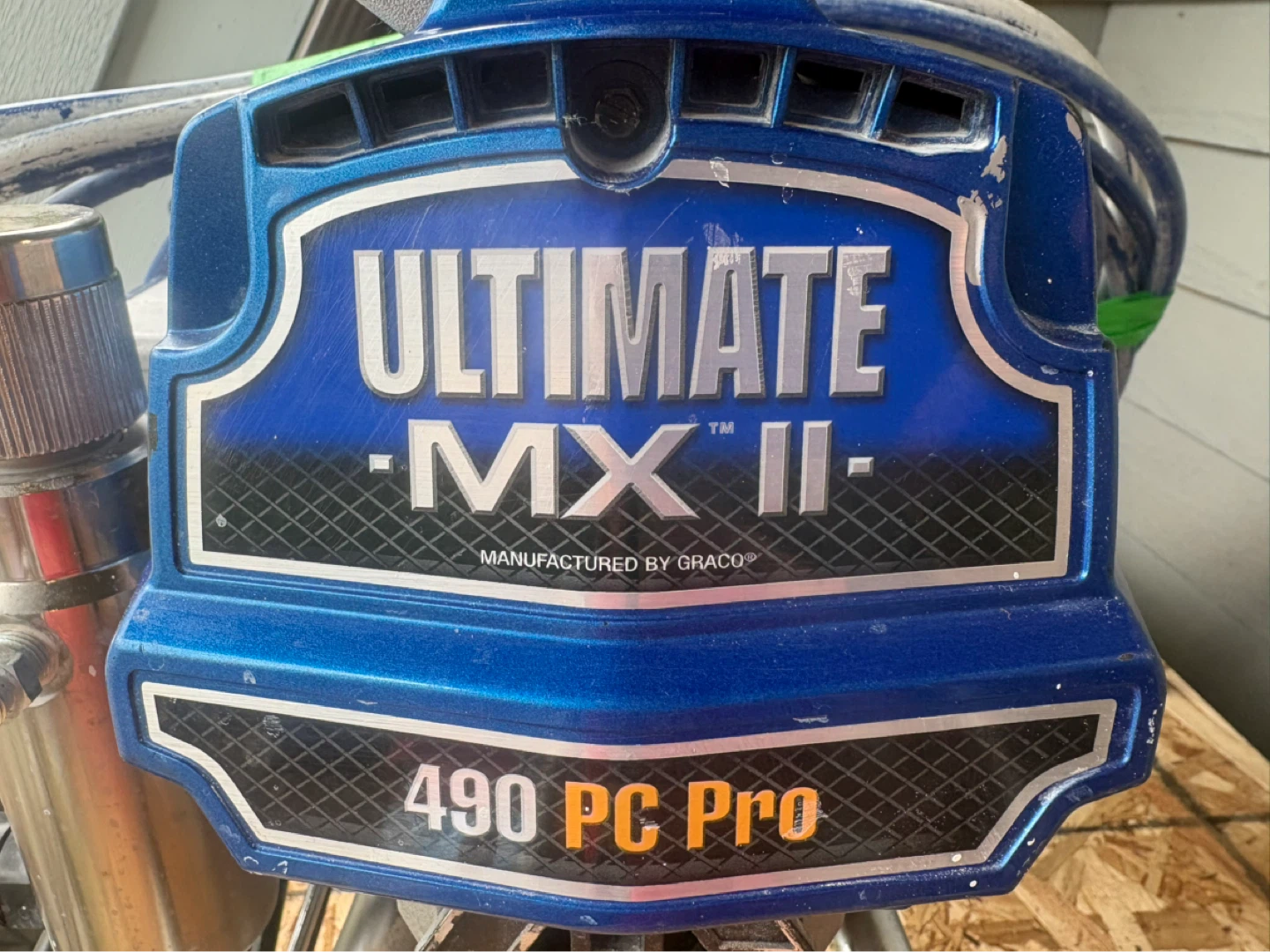 Graco Ultimate MX II 490 PC Pro Airless Sprayer - photo 4