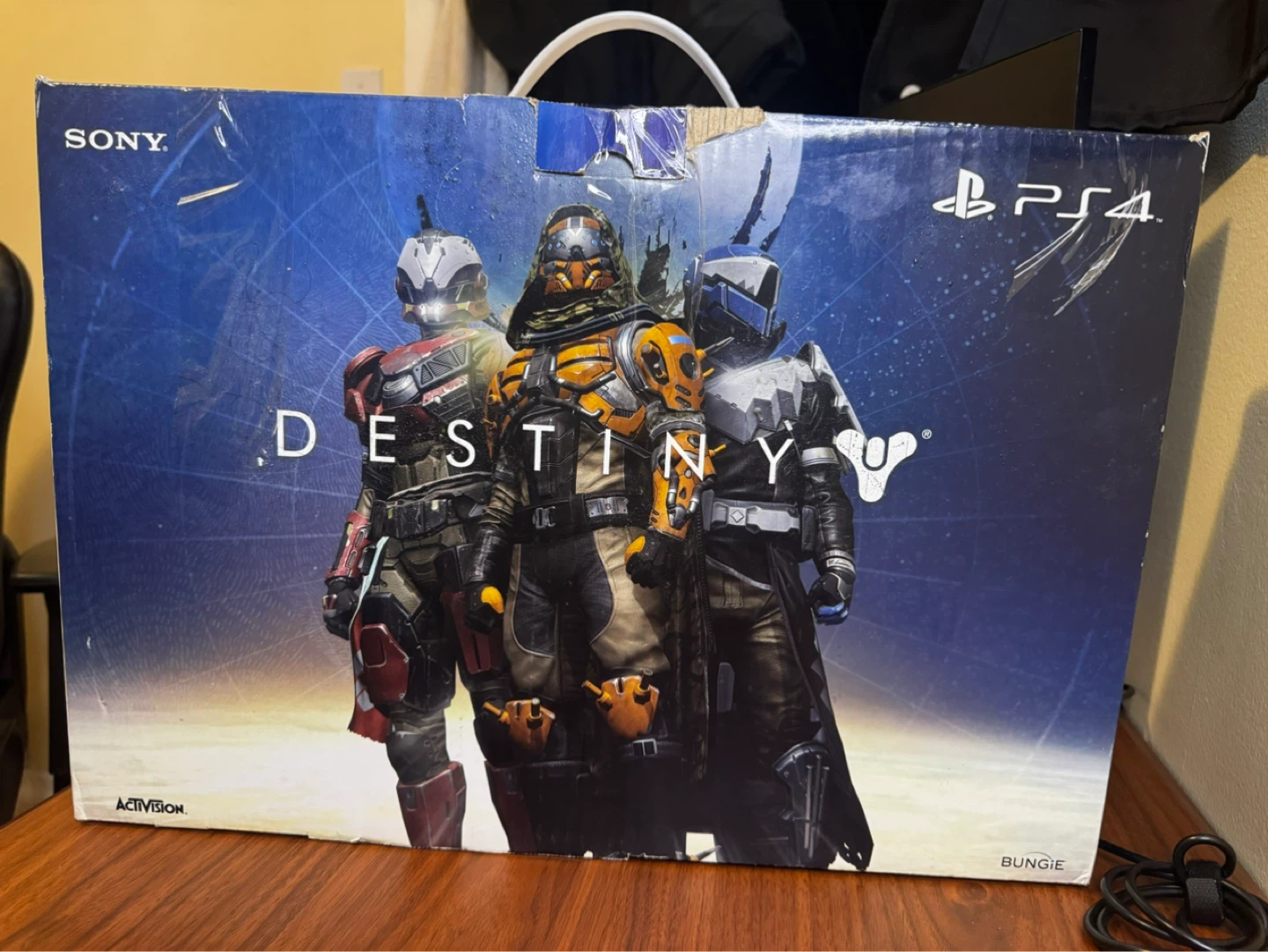 Sony PlayStation 4 Console with 4 Games - photo 3