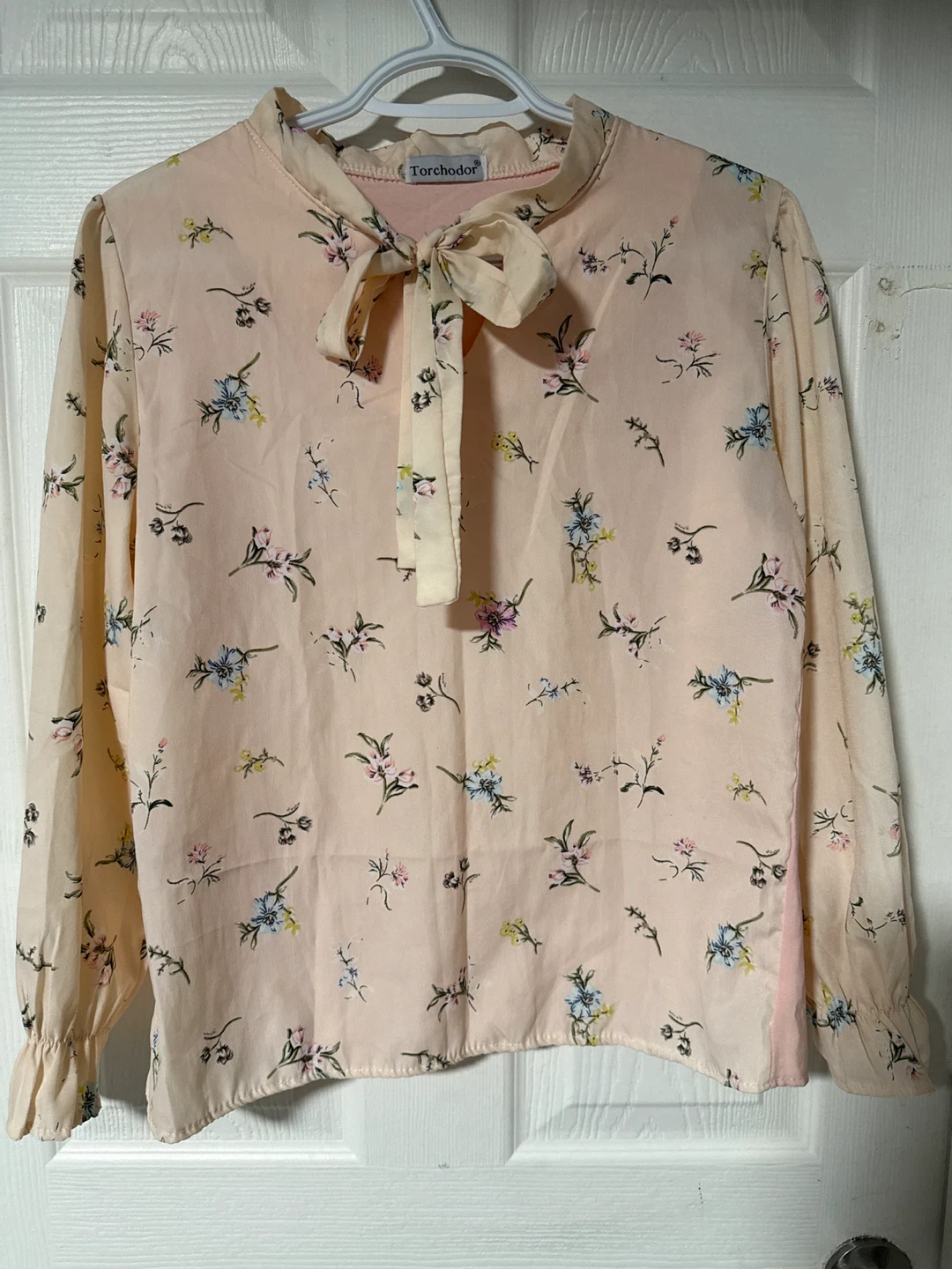 Torchodor Floral Bow Blouse