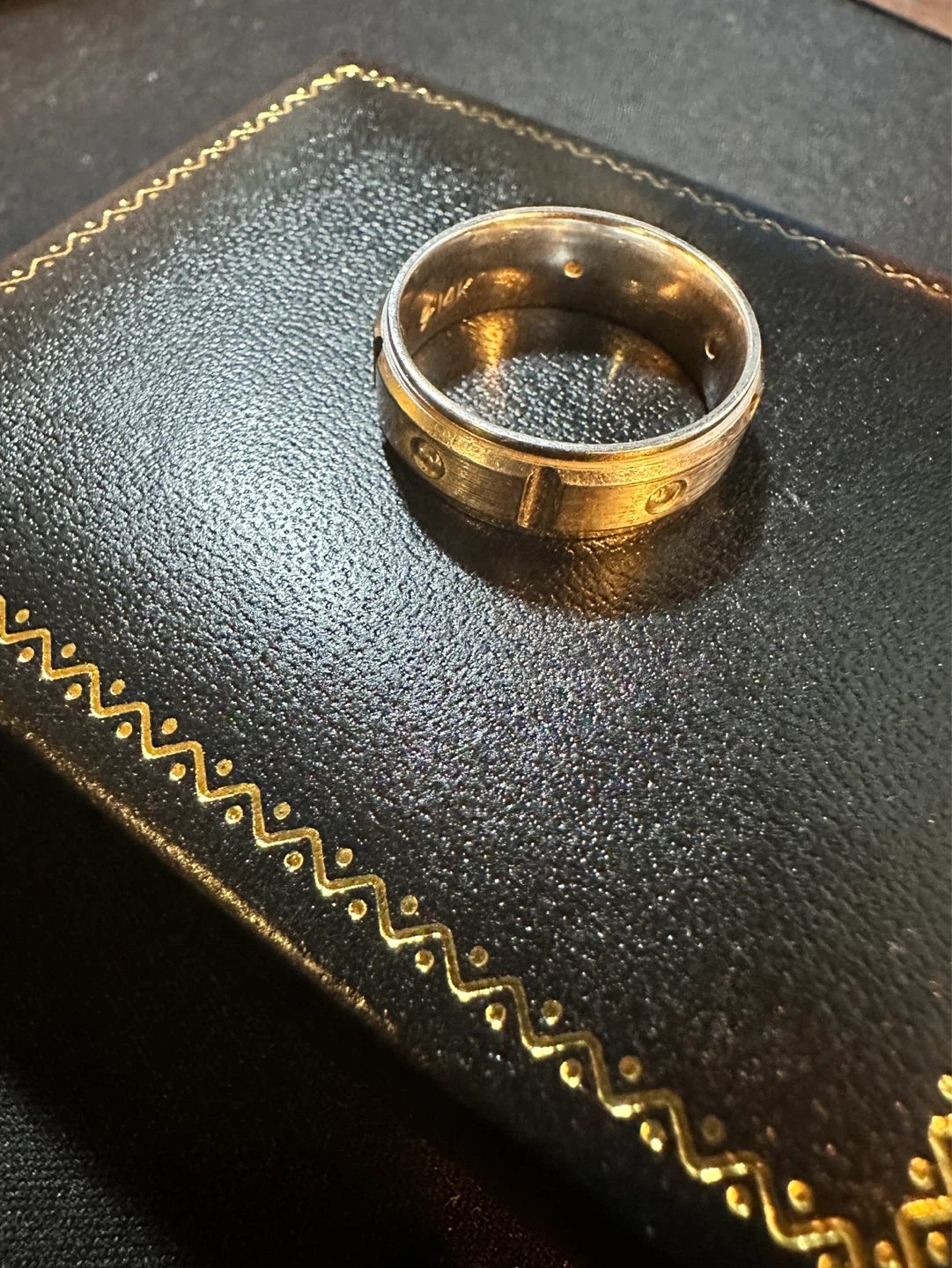 Custom-made 14K white gold Ring with 5 Diamonds - photo 3