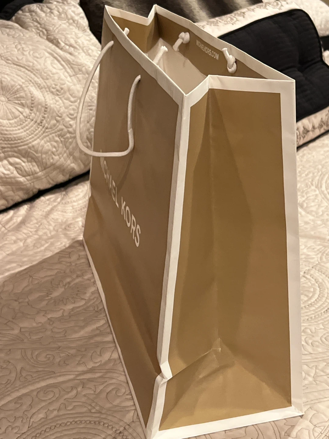 Michael Kors Paper Shopping Bag - photo 4