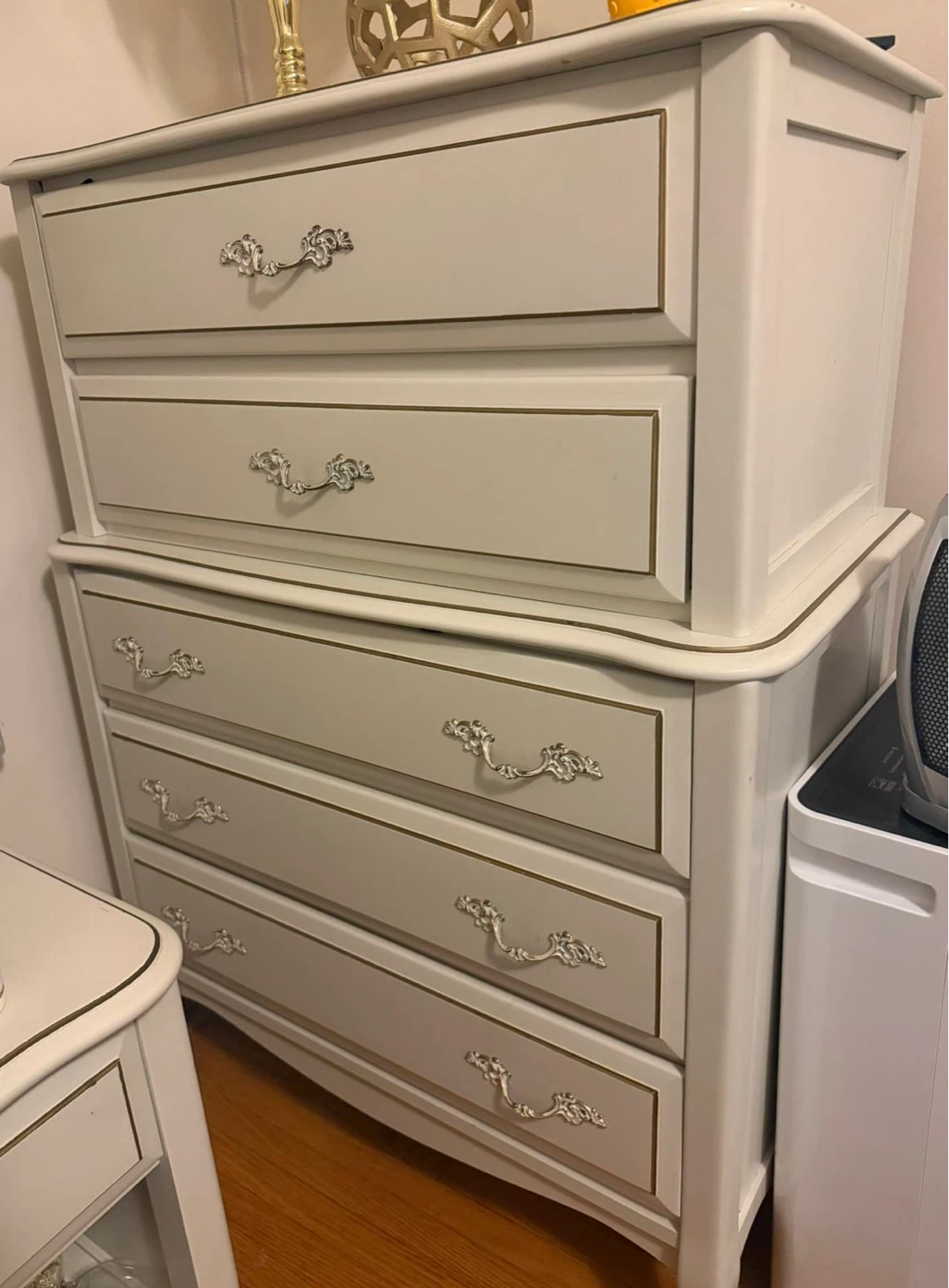 Vintage Style Bedroom Furniture Set - photo 4