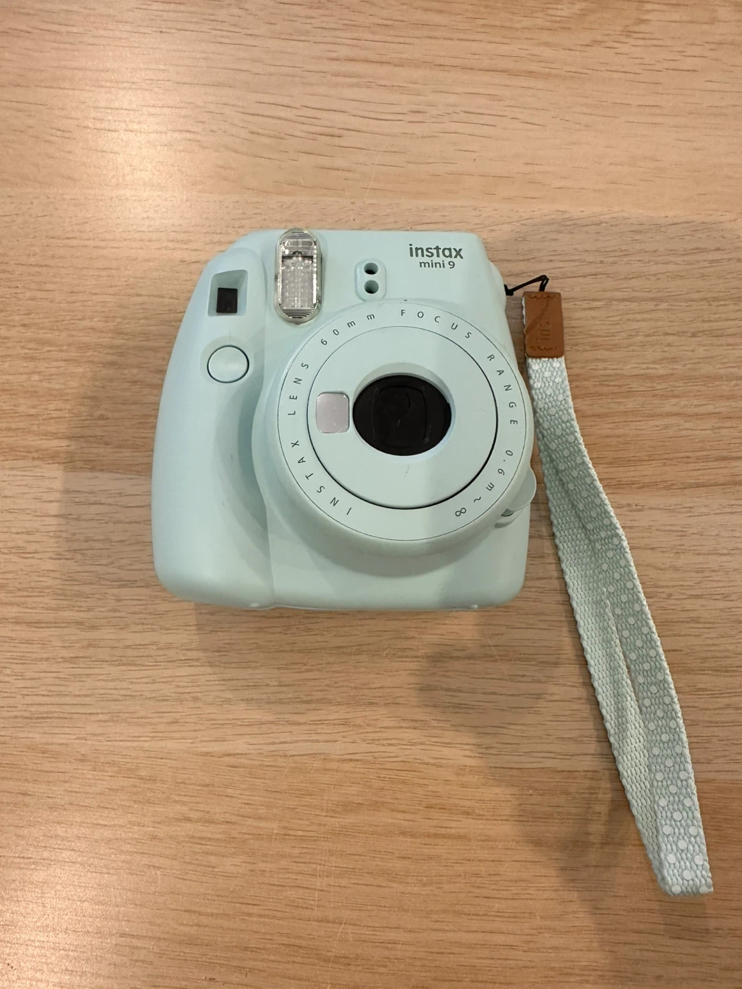 Fujifilm Instax Mini 9 Instant Camera - photo 2