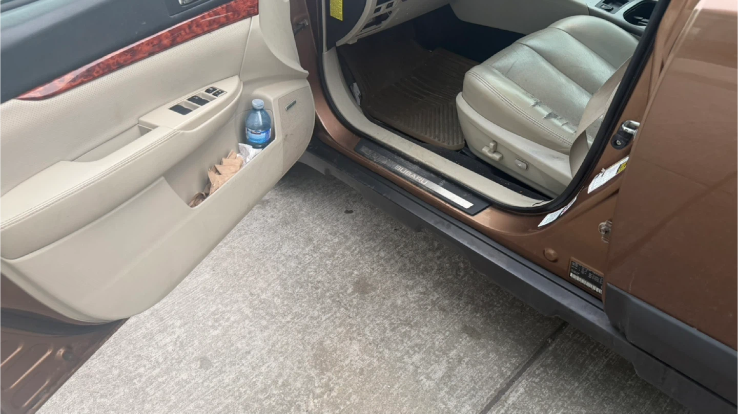 2011 Subaru outback 3.6R
