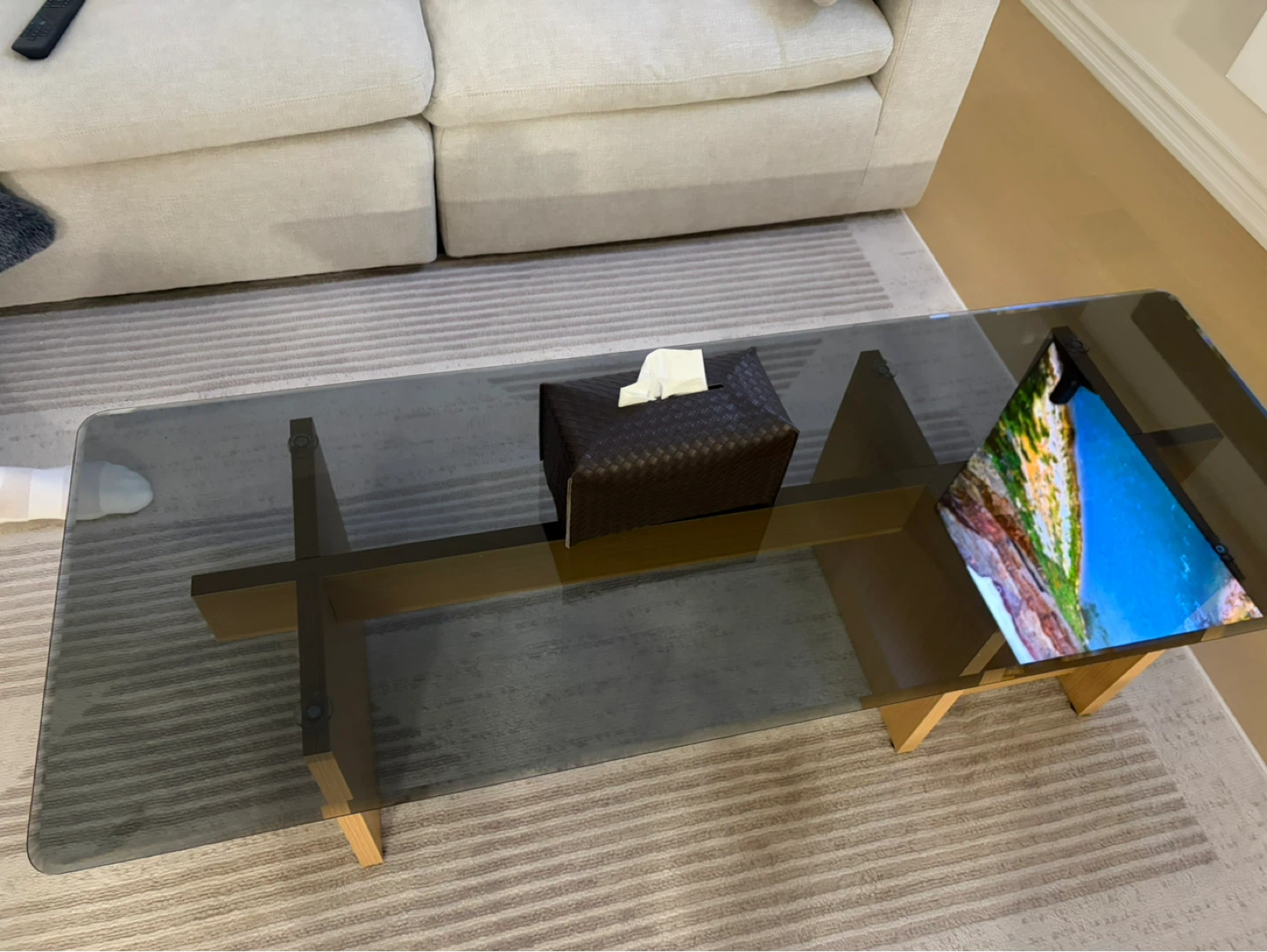 Glass and Wood Coffee Table - photo 3
