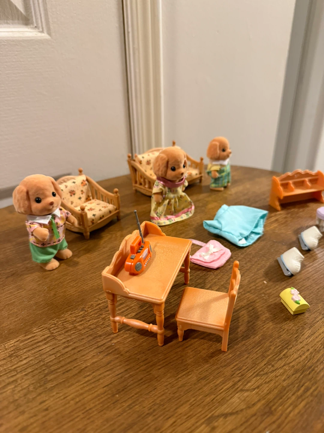 Calico Critters Dog Family Furniture Set - photo 4