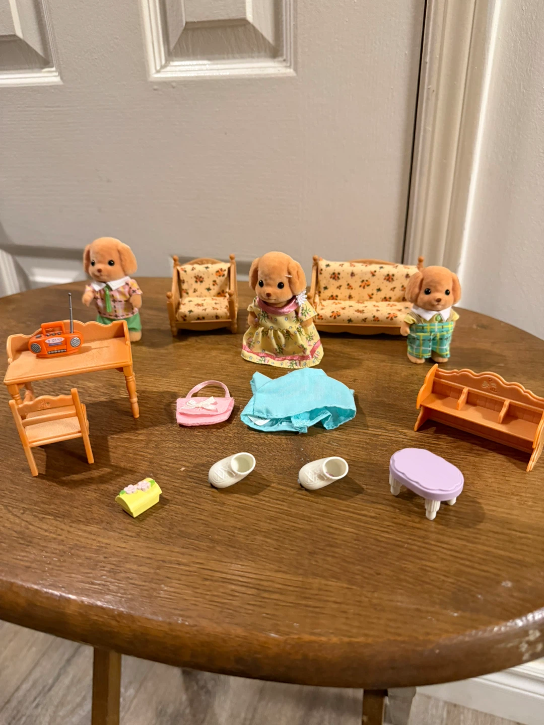 Calico Critters Dog Family Furniture Set