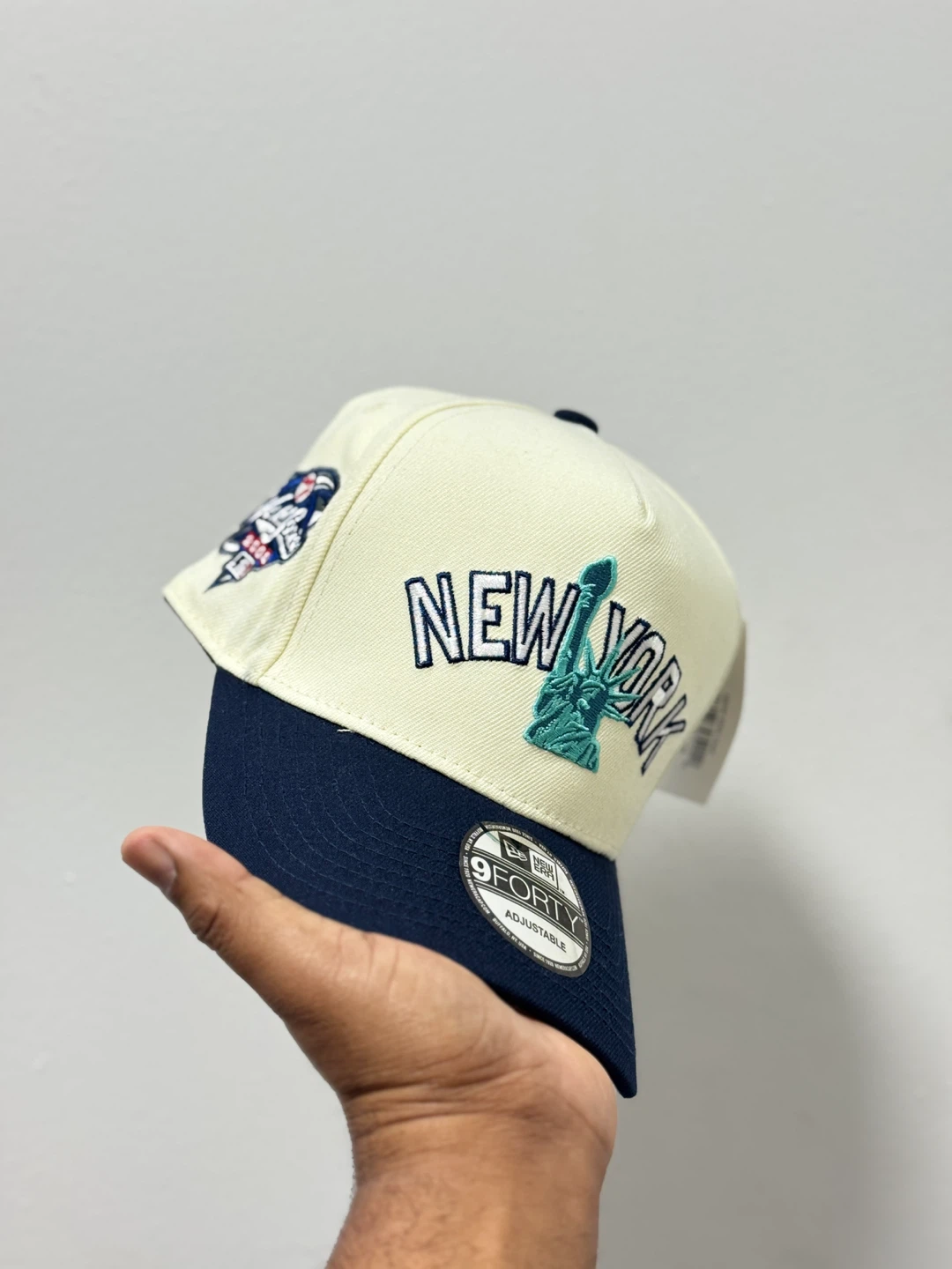 New Era 9Forty Adjustable Cap - New York