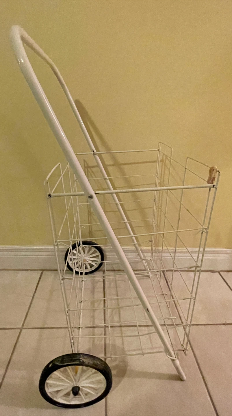 White Metal Rolling Shopping Cart - photo 2
