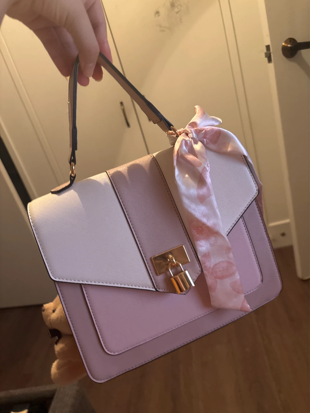 Colour-blocked Handbag - photo 2