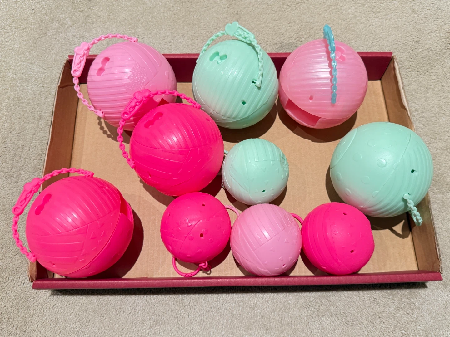 Lot of empty LOL Surprise Dolls Balls