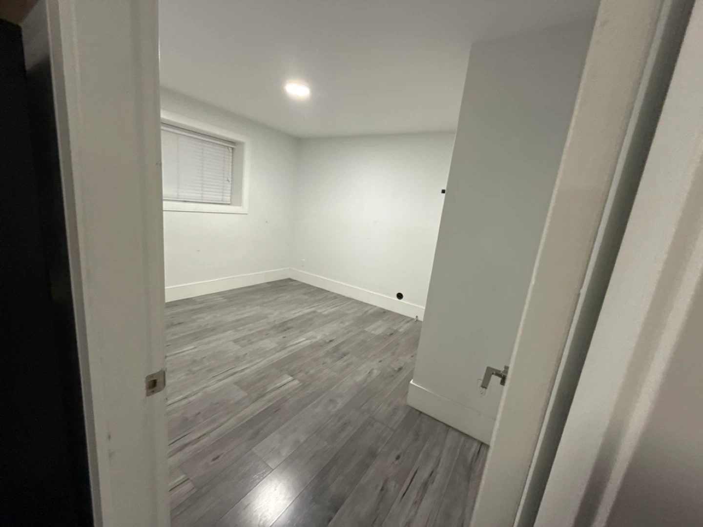 2 bedroom Basement Suite for Rent - photo 2