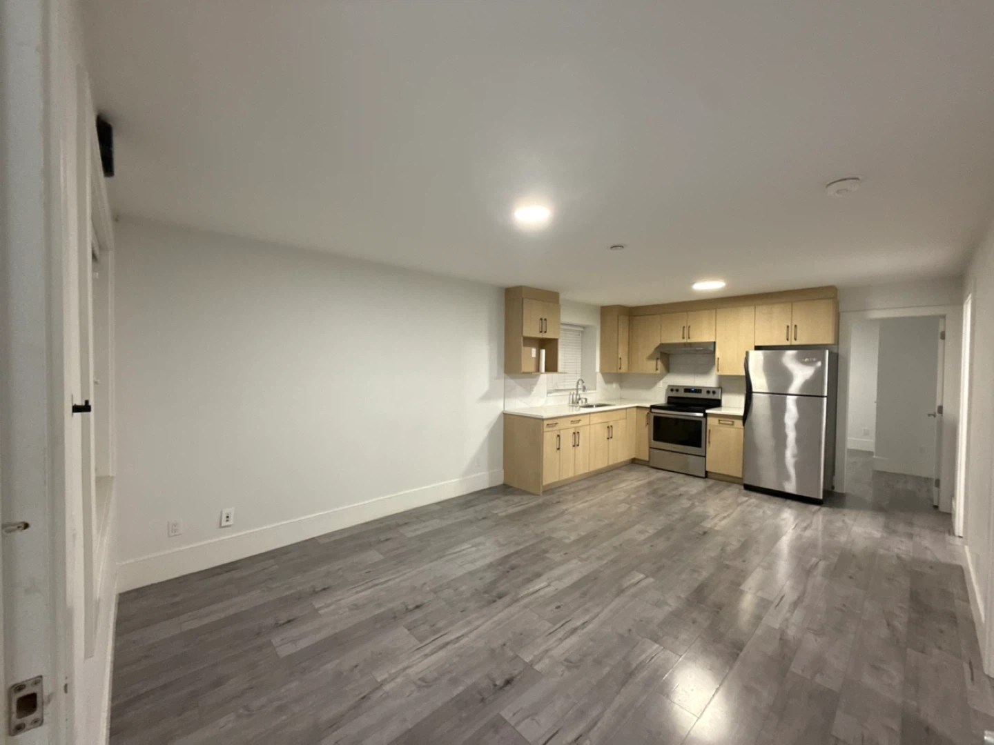 2 bedroom Basement Suite for Rent