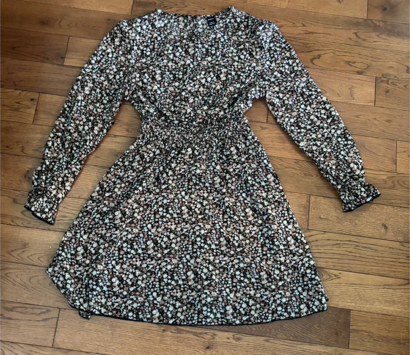 Floral Print Shirred Waist Long Sleeve Dress