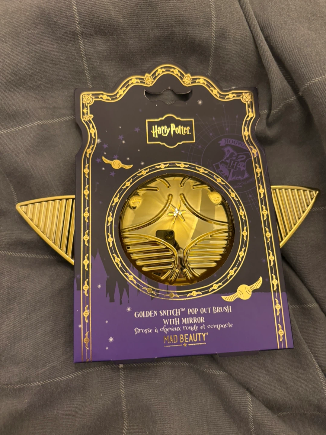 Harry Potter Golden Snitch Hairbrush & Mirror Set - photo 3