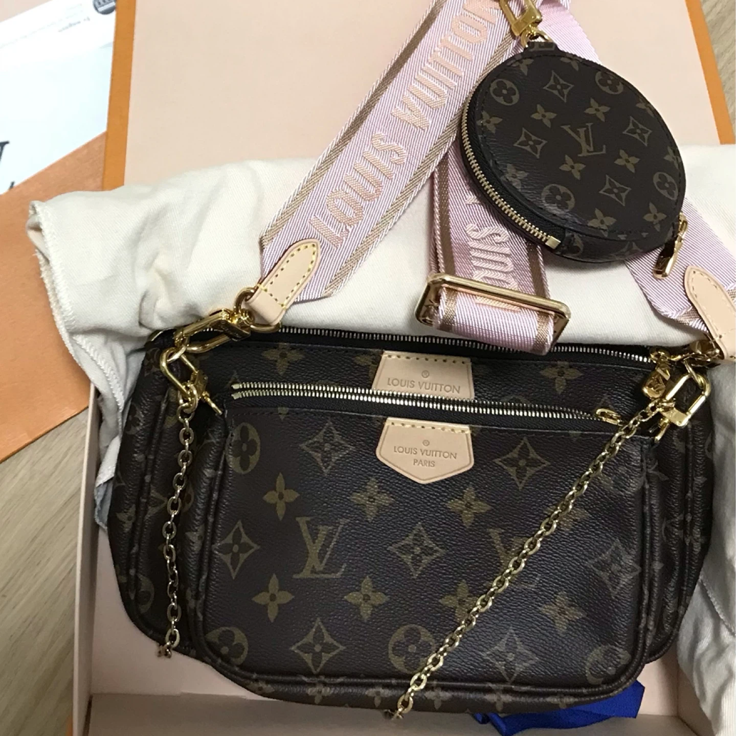 UNUSED LV Multi Pochette Pink