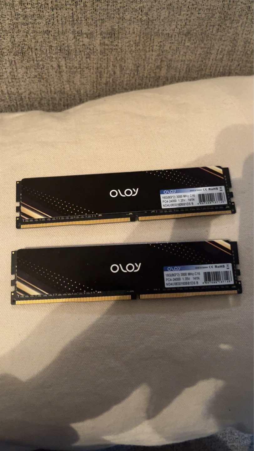 RAM 16GB DDR4 3000mghz
