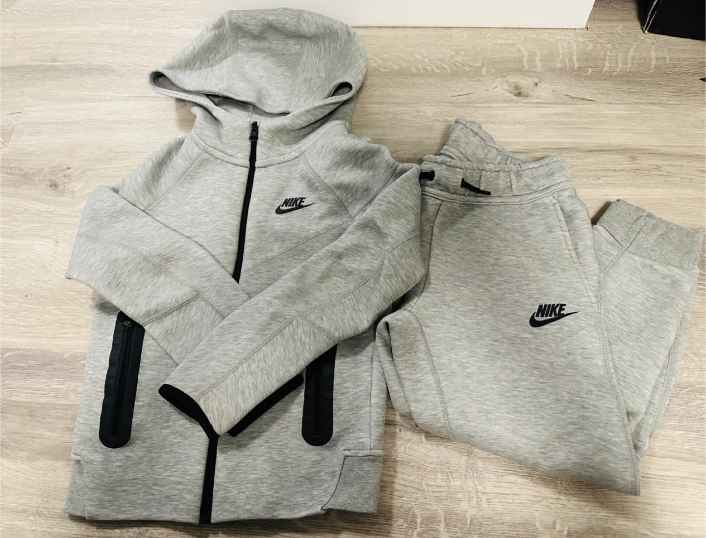 Nike Tech Fleece Tracksuit Grey Youth Size S