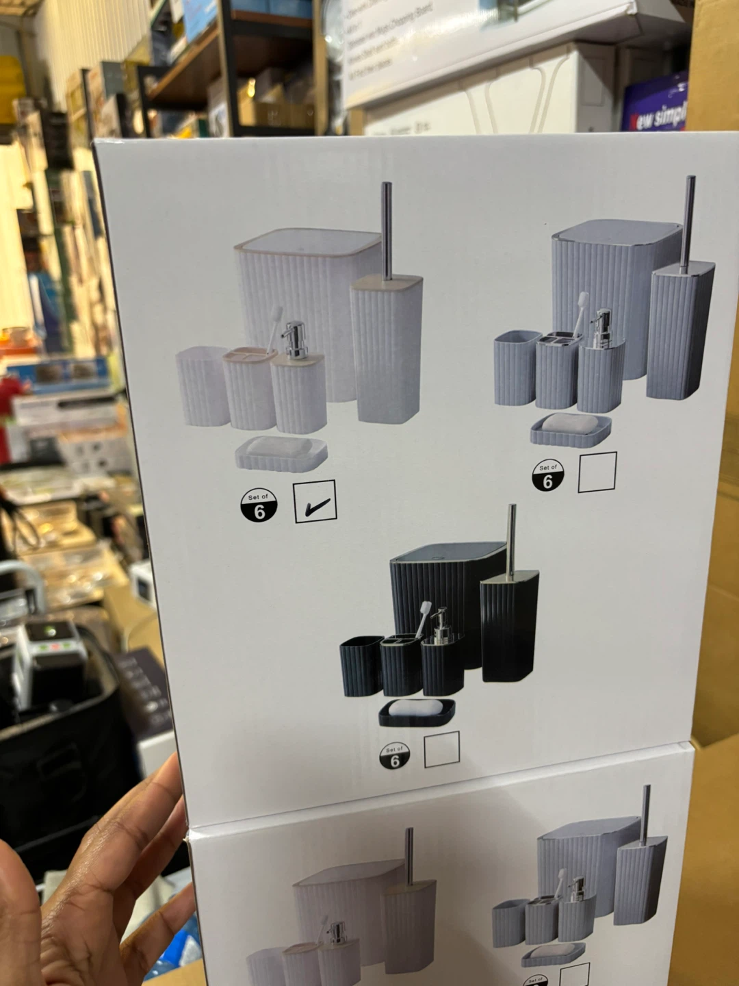 Brand new 6-Piece Bathroom Accessory Set
