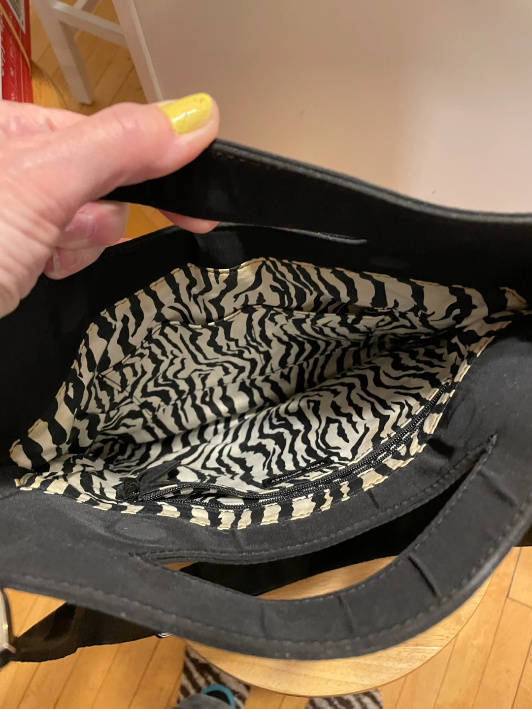 Vera Bradley Black Quilted Shoulder Bag - photo 5