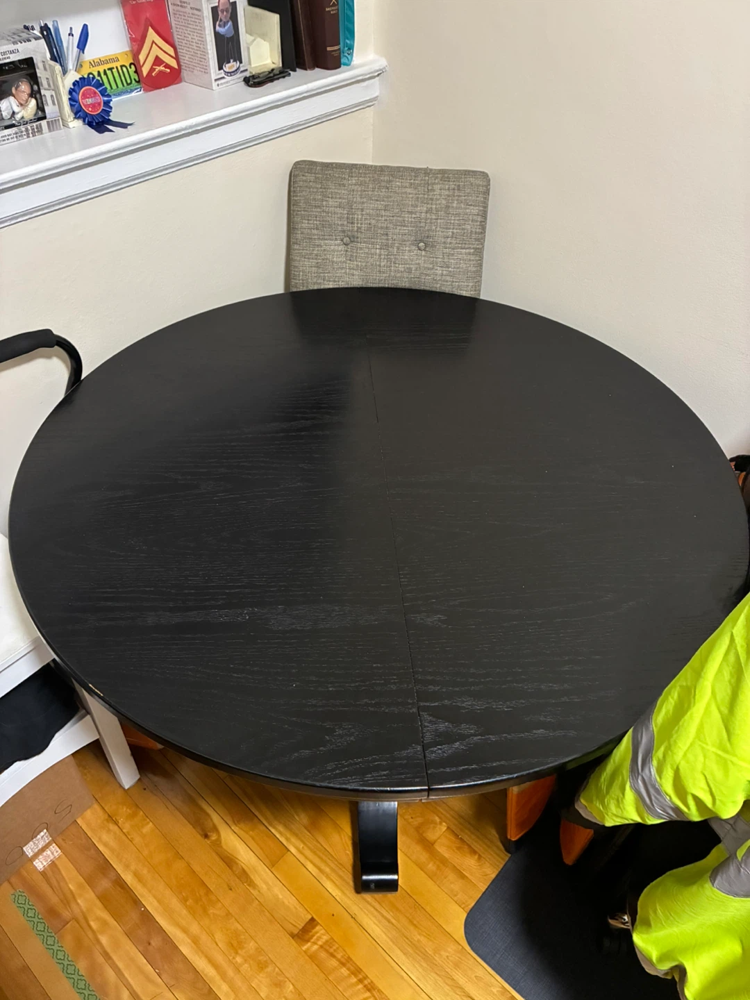 Round Black Dining Table & 4 chairs