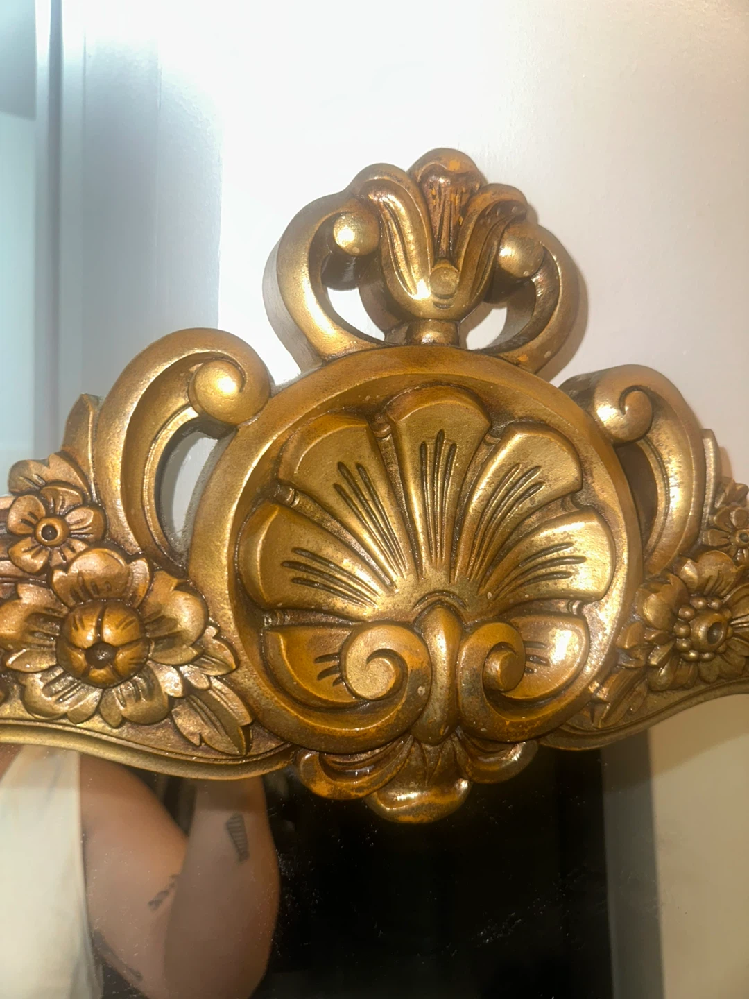 VINTAGE Ornate Gold Carved Floor Mirror - photo 2