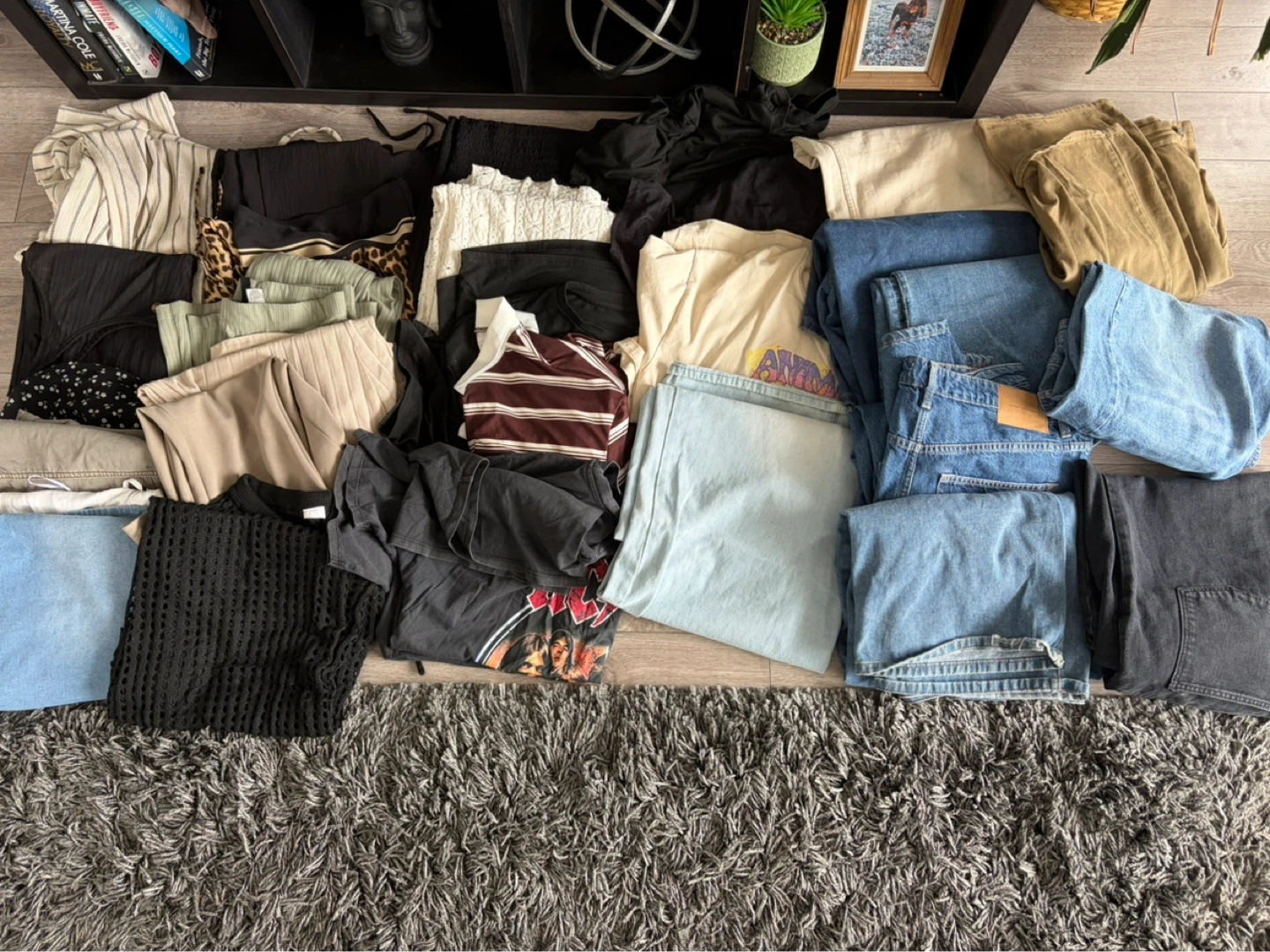 Bundle of women’s clothes XL-1XL