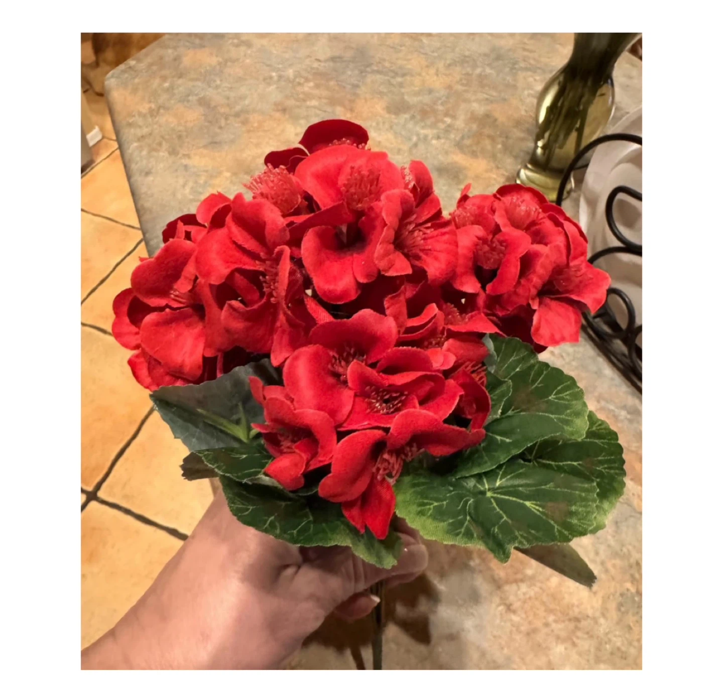 Brand new Outdoor Artificial Flowers Red 6 Bundles - photo 3