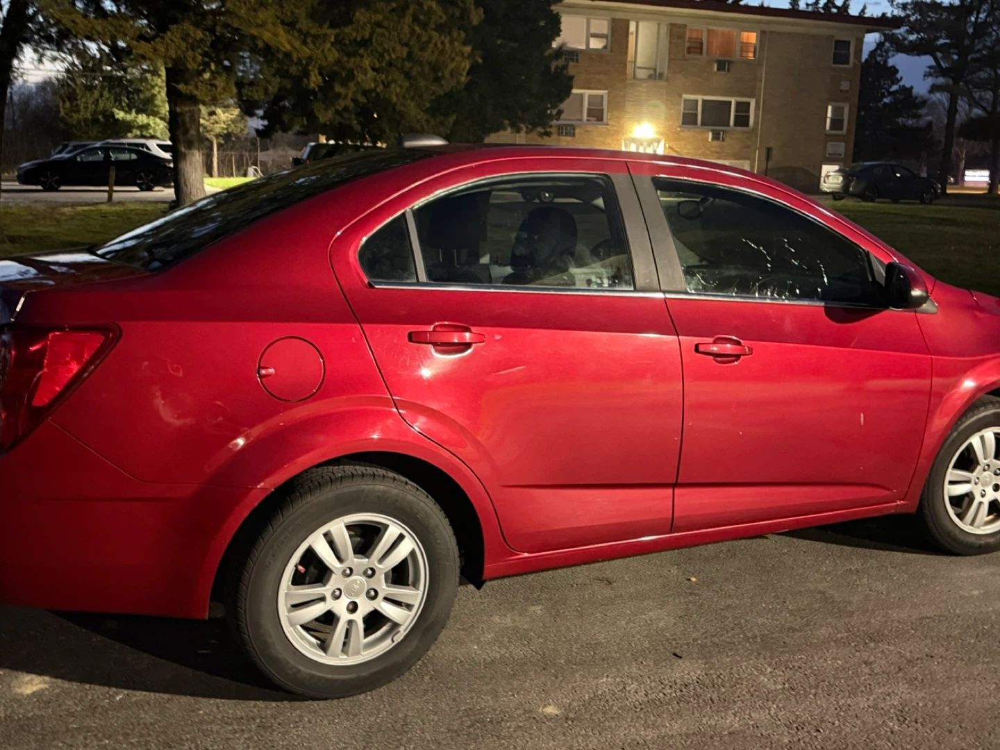 Red Chevrolet Sonic LT Sedan - photo 4