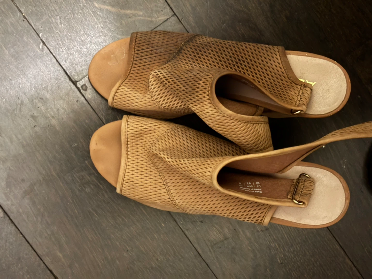 ALDO Women's Tan Heels- Size 10