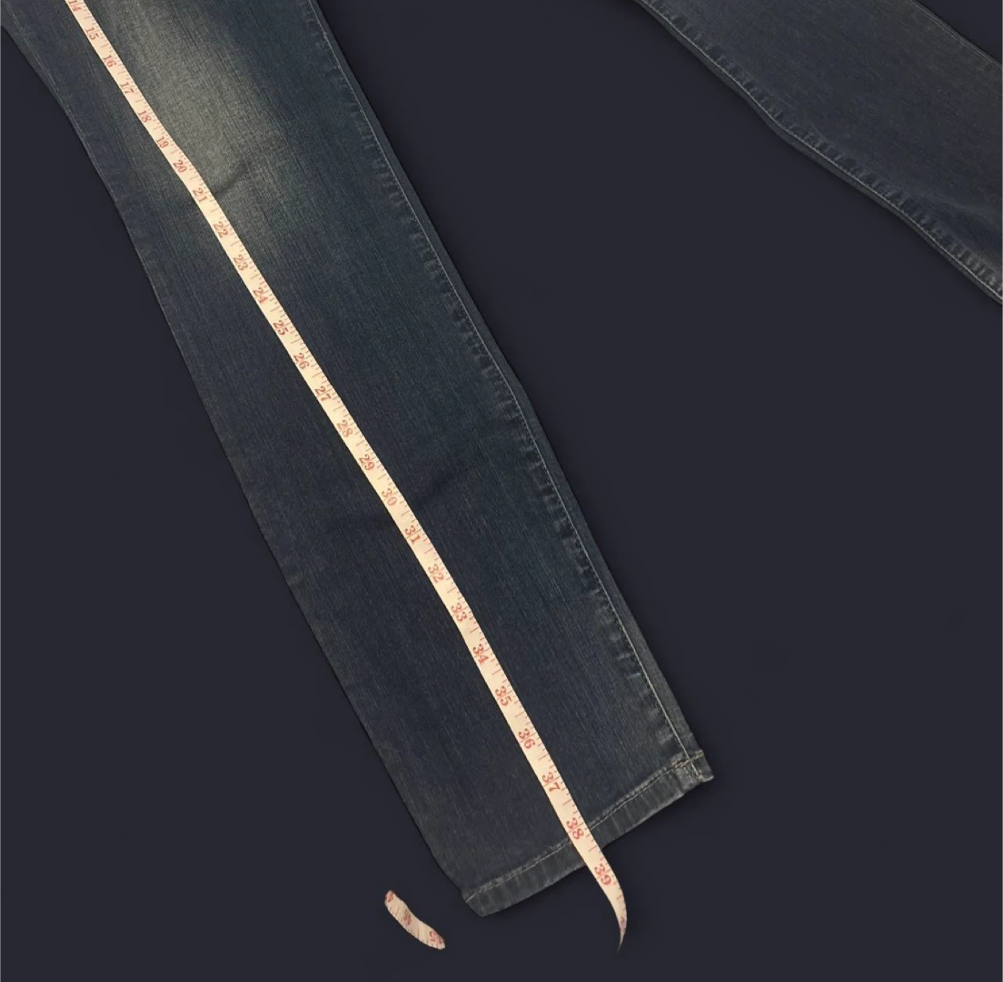 Vintage Guess dark washed  jeans - photo 5