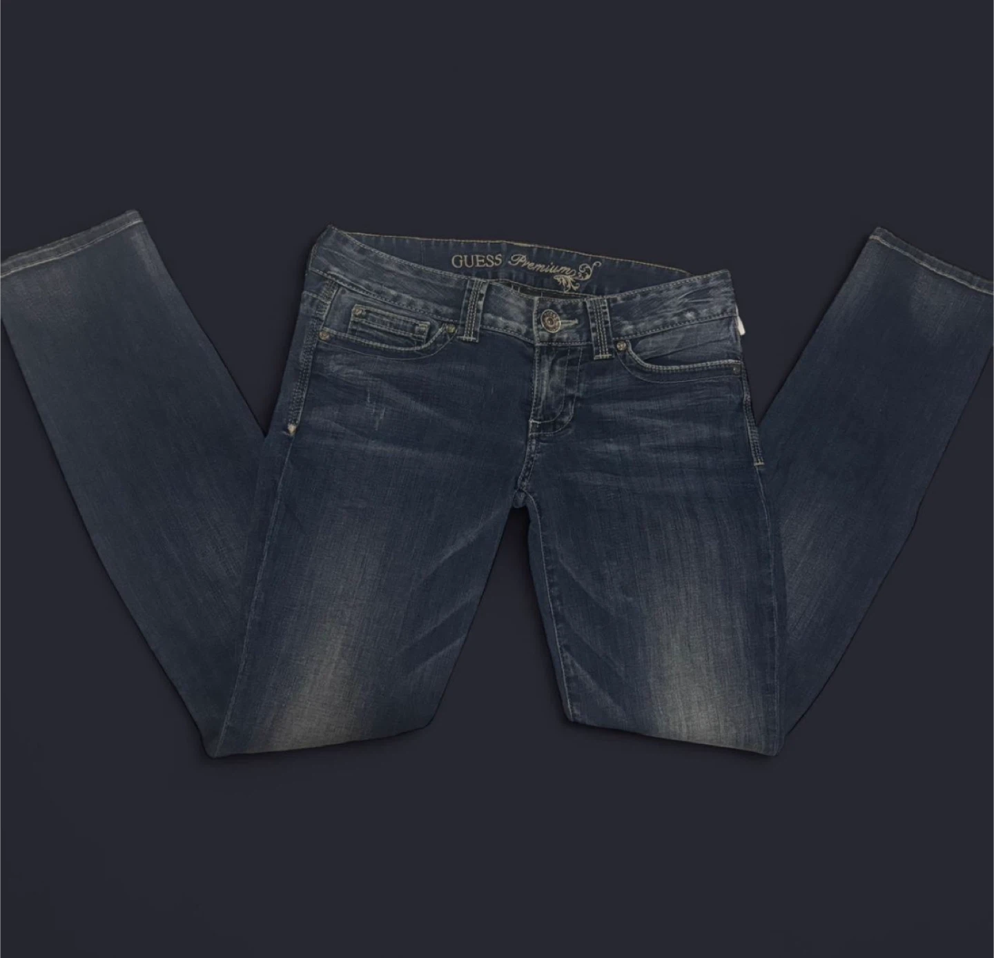 Vintage Guess dark washed  jeans - photo 2