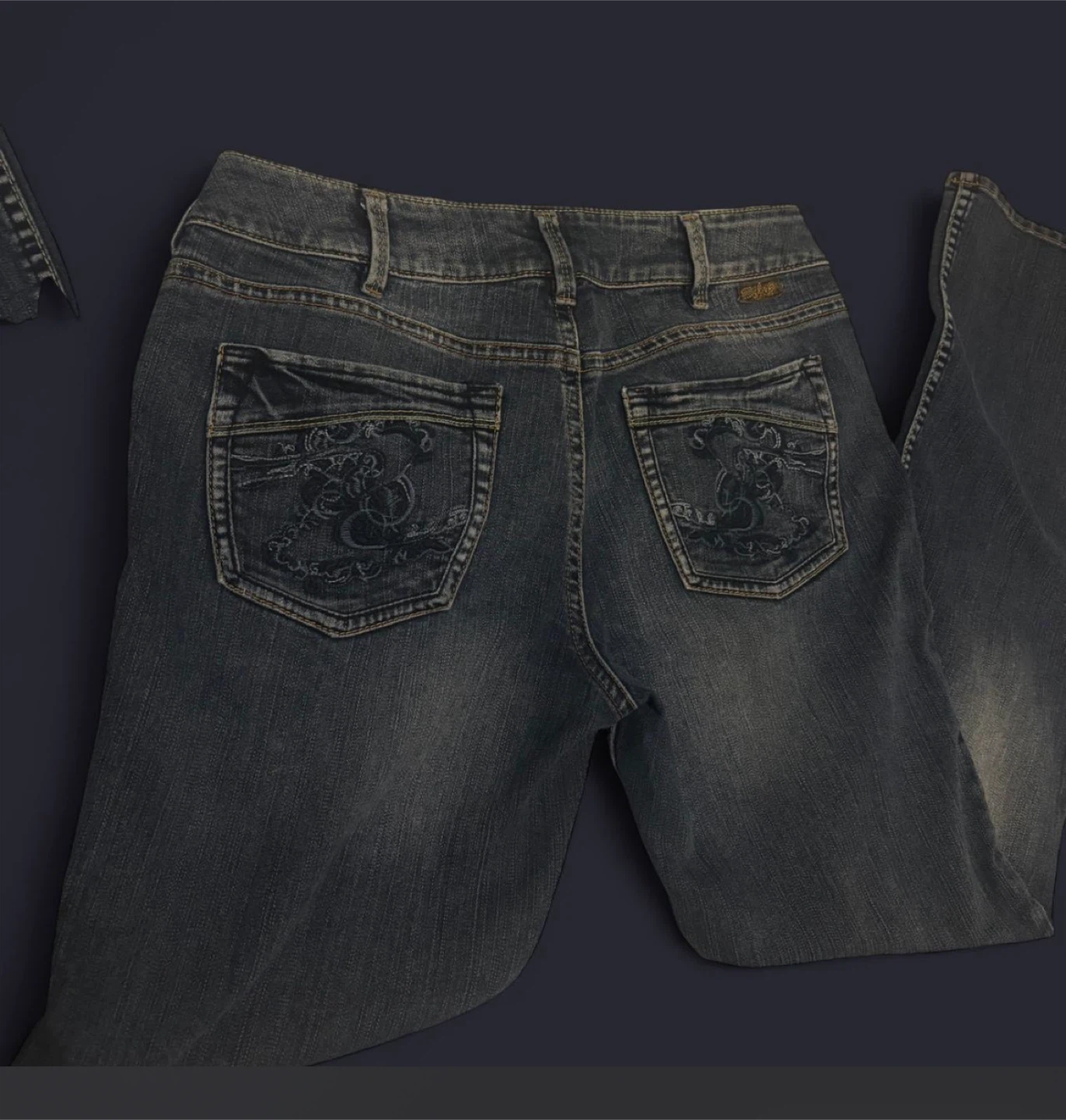 Silver co Dark wash floral embroidered low rise jeans