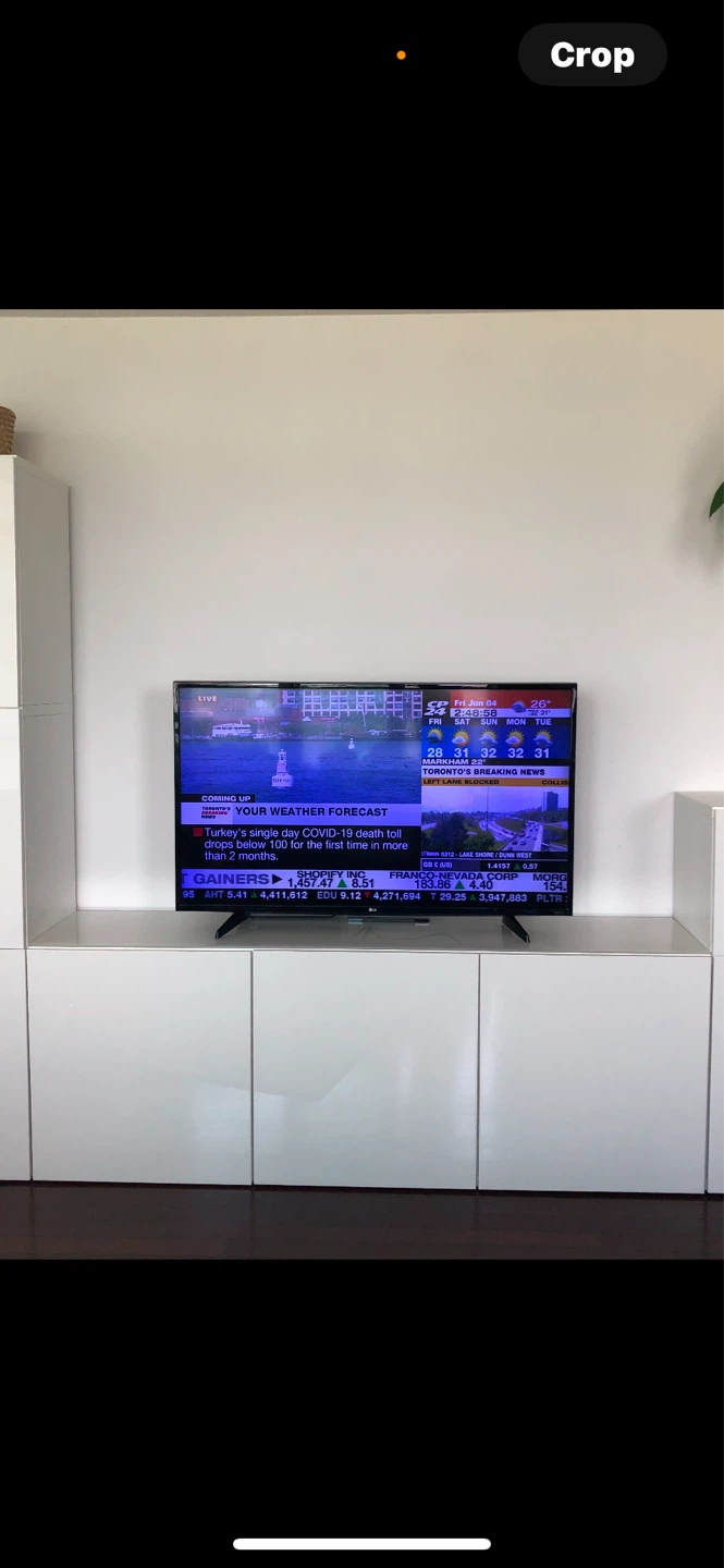 TV Stand with high gloss doors