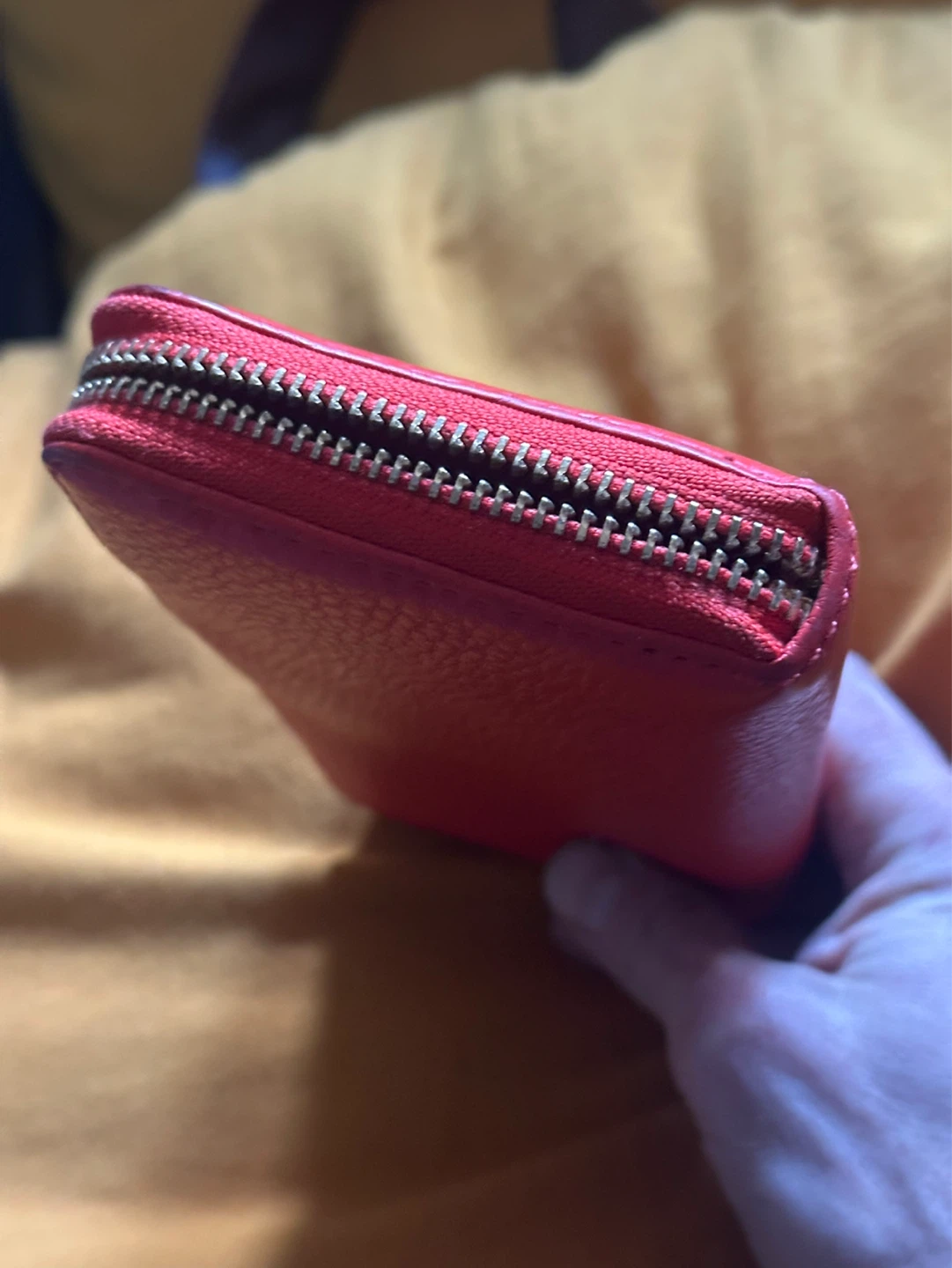 Michael Kors Orange Leather Wallet - photo 5