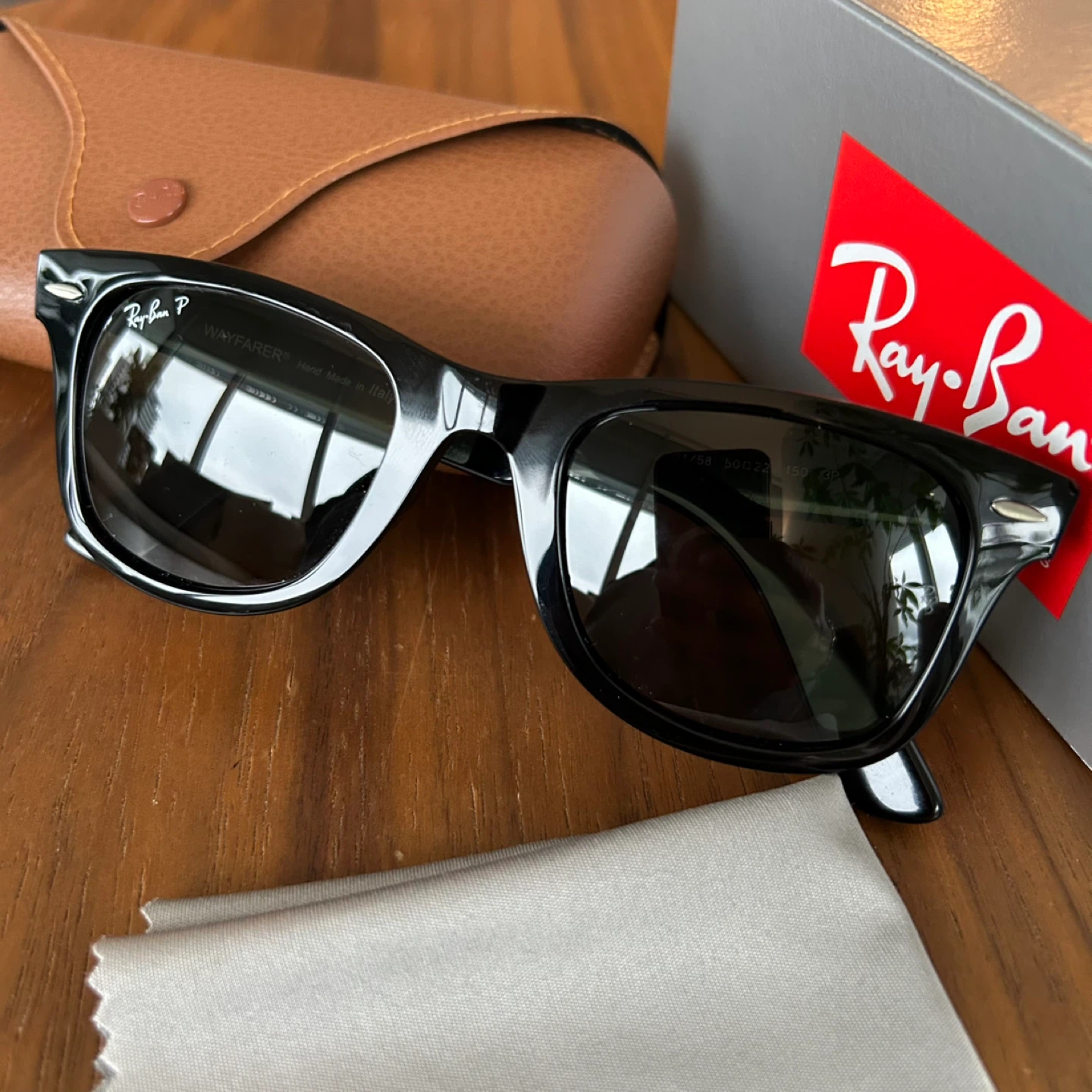 Ray-Ban Polarised Wayfarer RB4340 Sunglasses - photo 4
