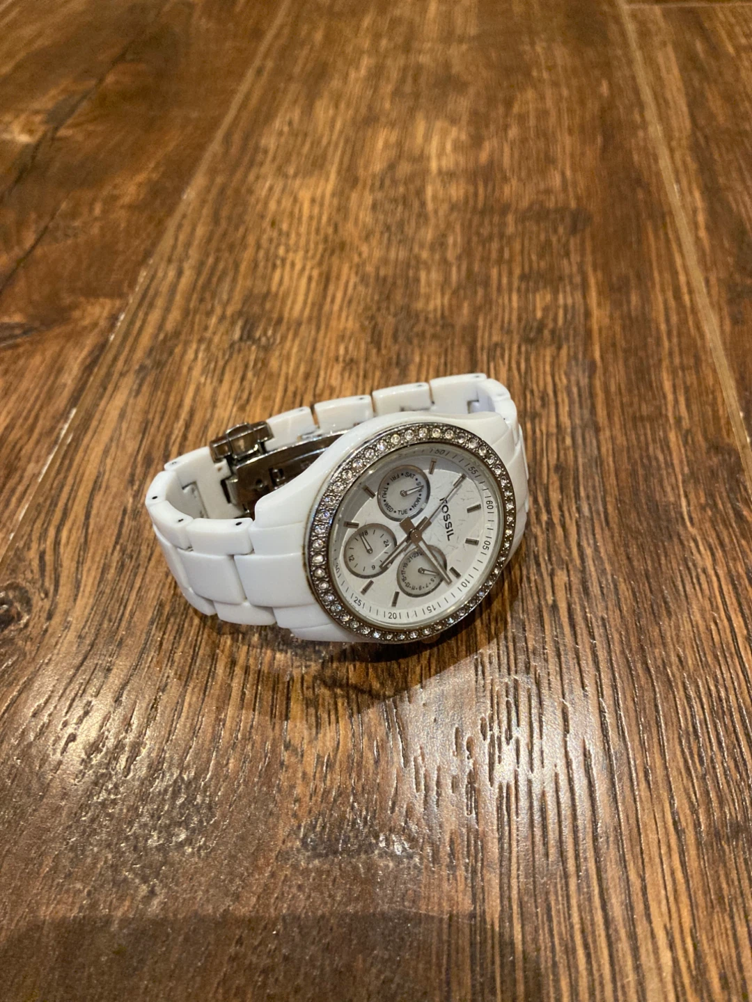 Fossil White Ceramic Watch with Crystal Bezel