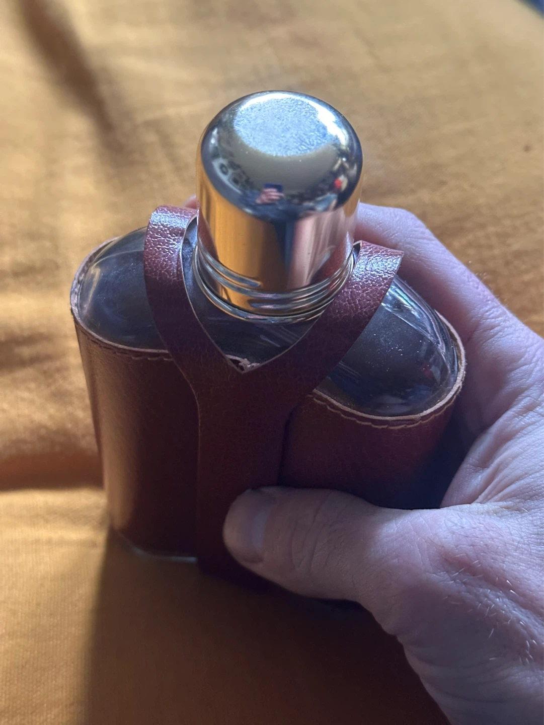 Vintage Alaska Hwy Glass Leather Wrapped Souvenir Flask - photo 4