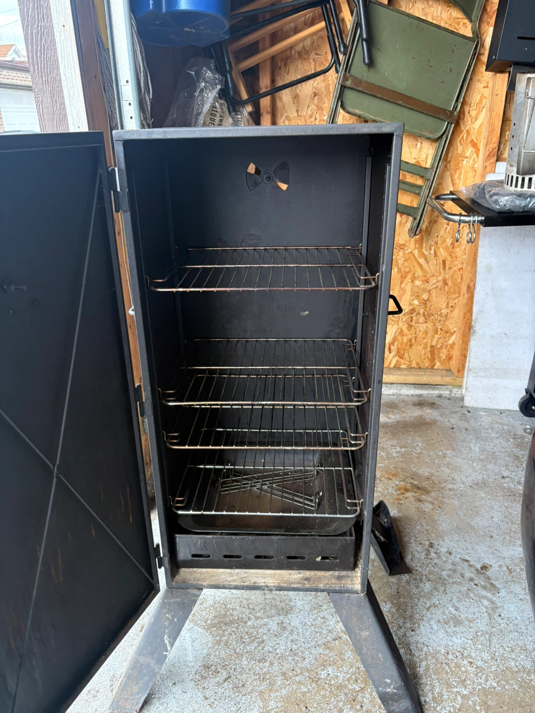 GrillPro Smoker - photo 2