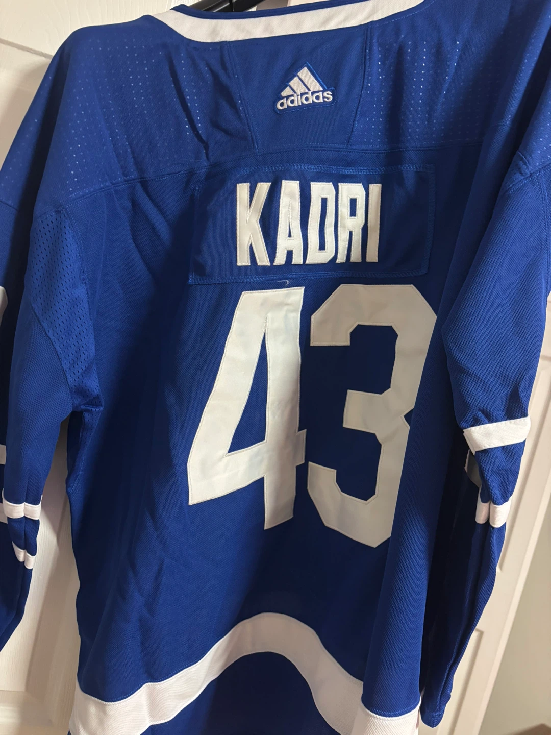 Adidas Toronto Maple Leafs jersey – Kadri #43 (SIZE 60) - photo 2