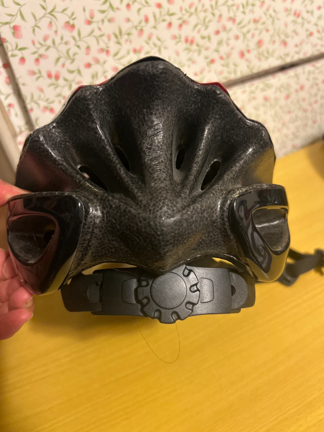 Red and Black Bicycle Helmet - photo 4