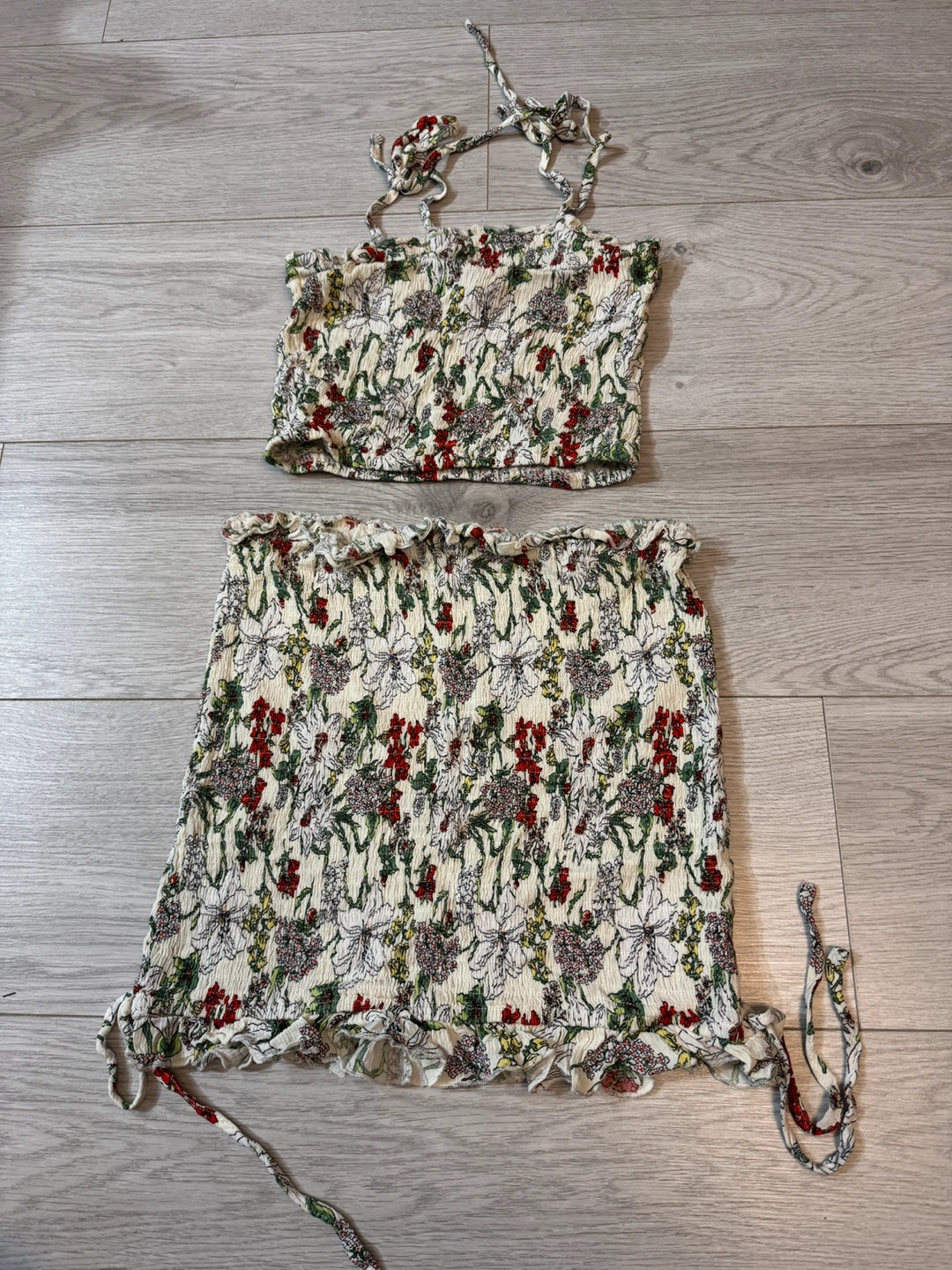 Multiple items all worn once - full bundle for 10$ - photo 3
