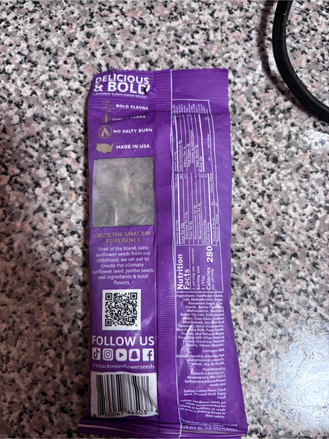 Smackin' Cinnamon Churro Flavored Sunflower Seeds (1.5 oz) - photo 3