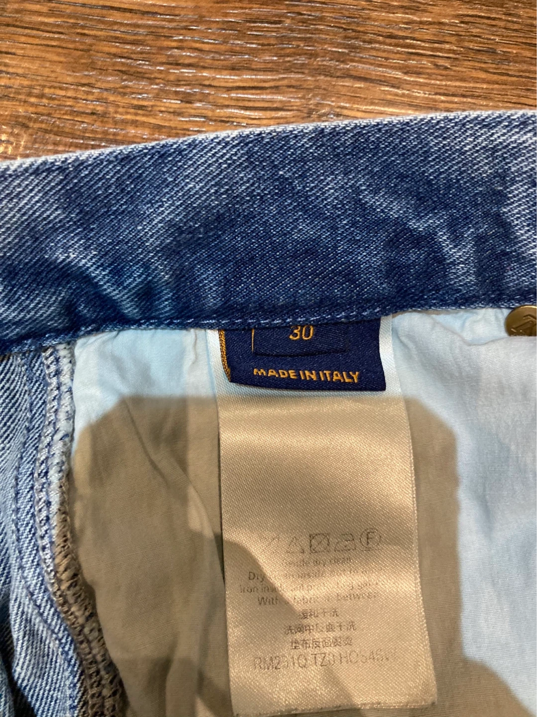 Louis Vuitton Monogram Denim Shorts - Size 30 - photo 3