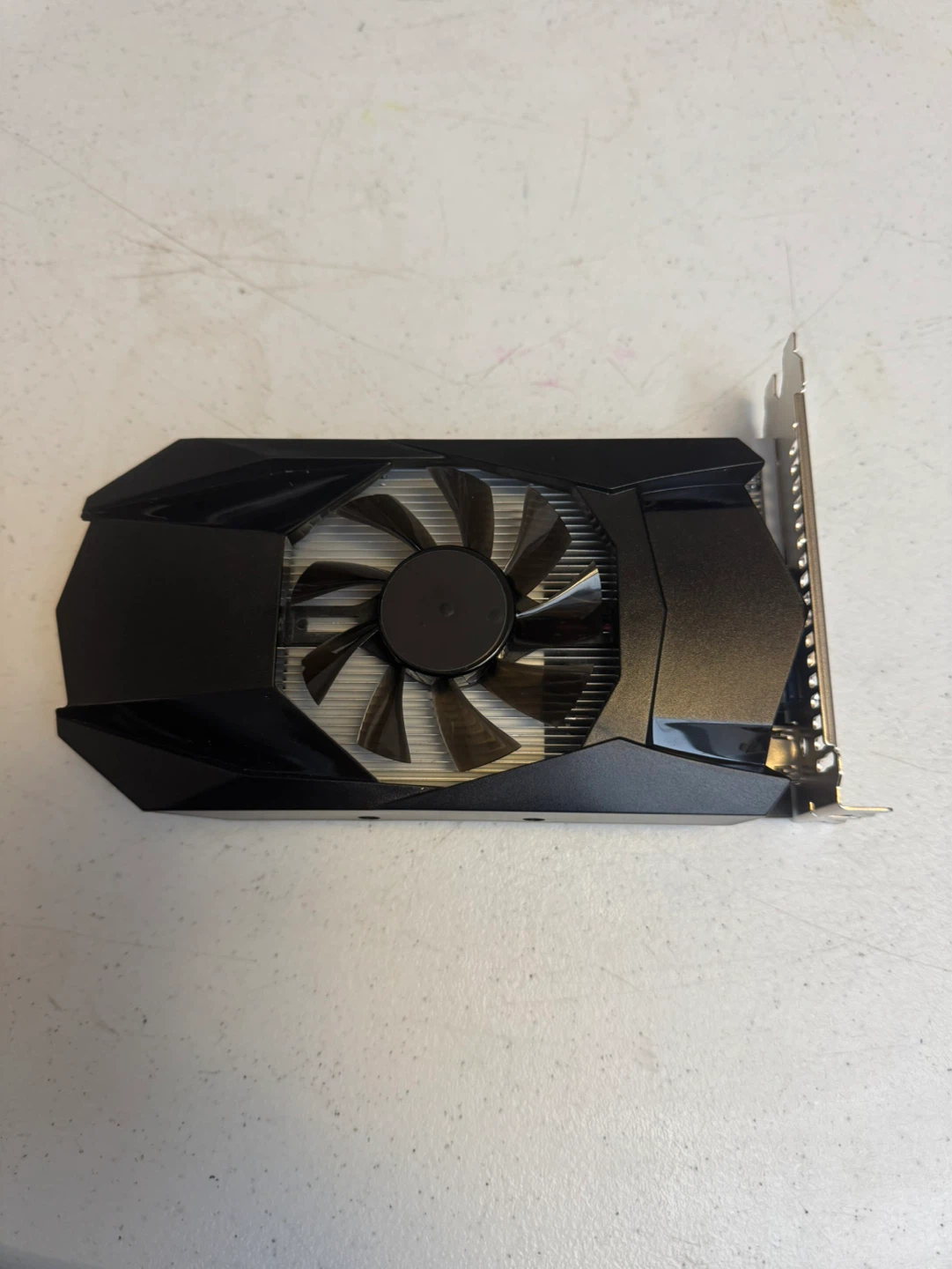 HD7670 4GB GDDR5 128bit PCI-E Graphics Card - photo 4