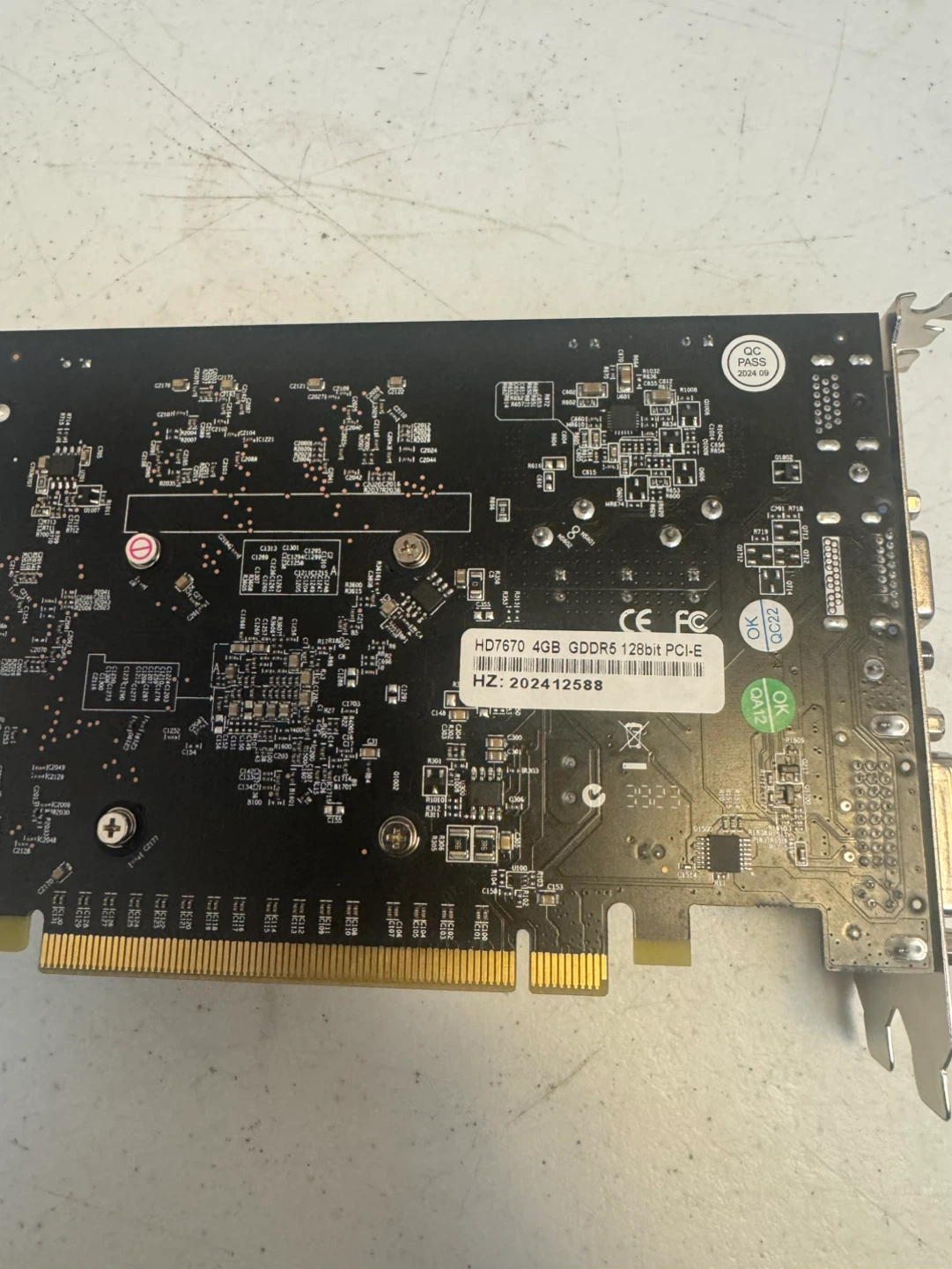 HD7670 4GB GDDR5 128bit PCI-E Graphics Card
