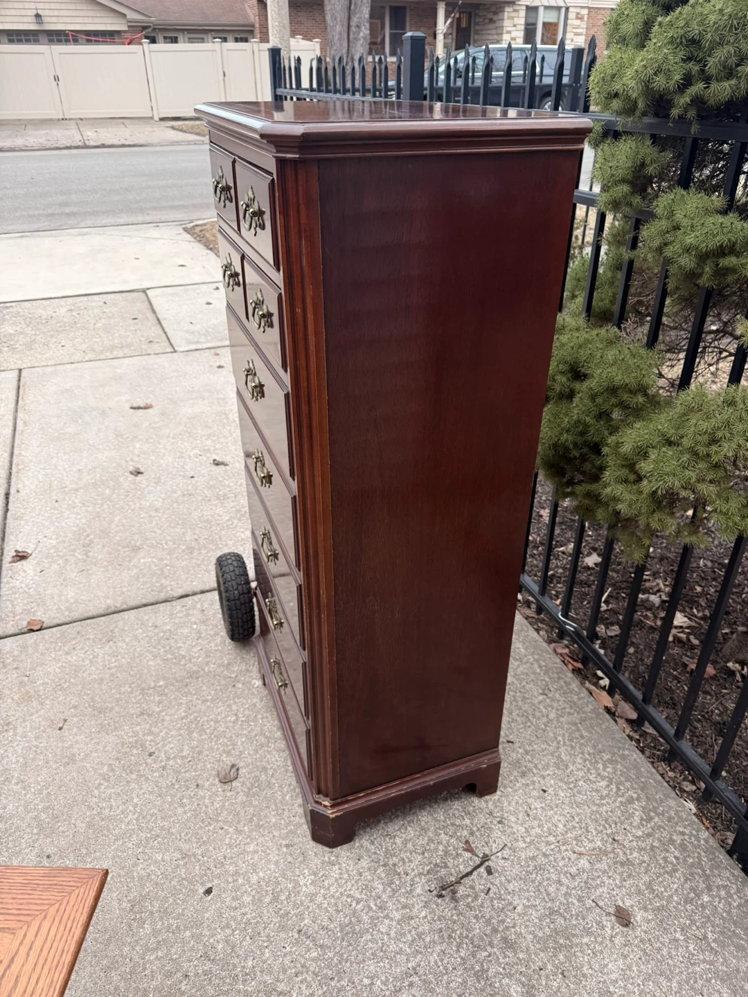 Wooden Dresser with 7 Drawers - photo 2