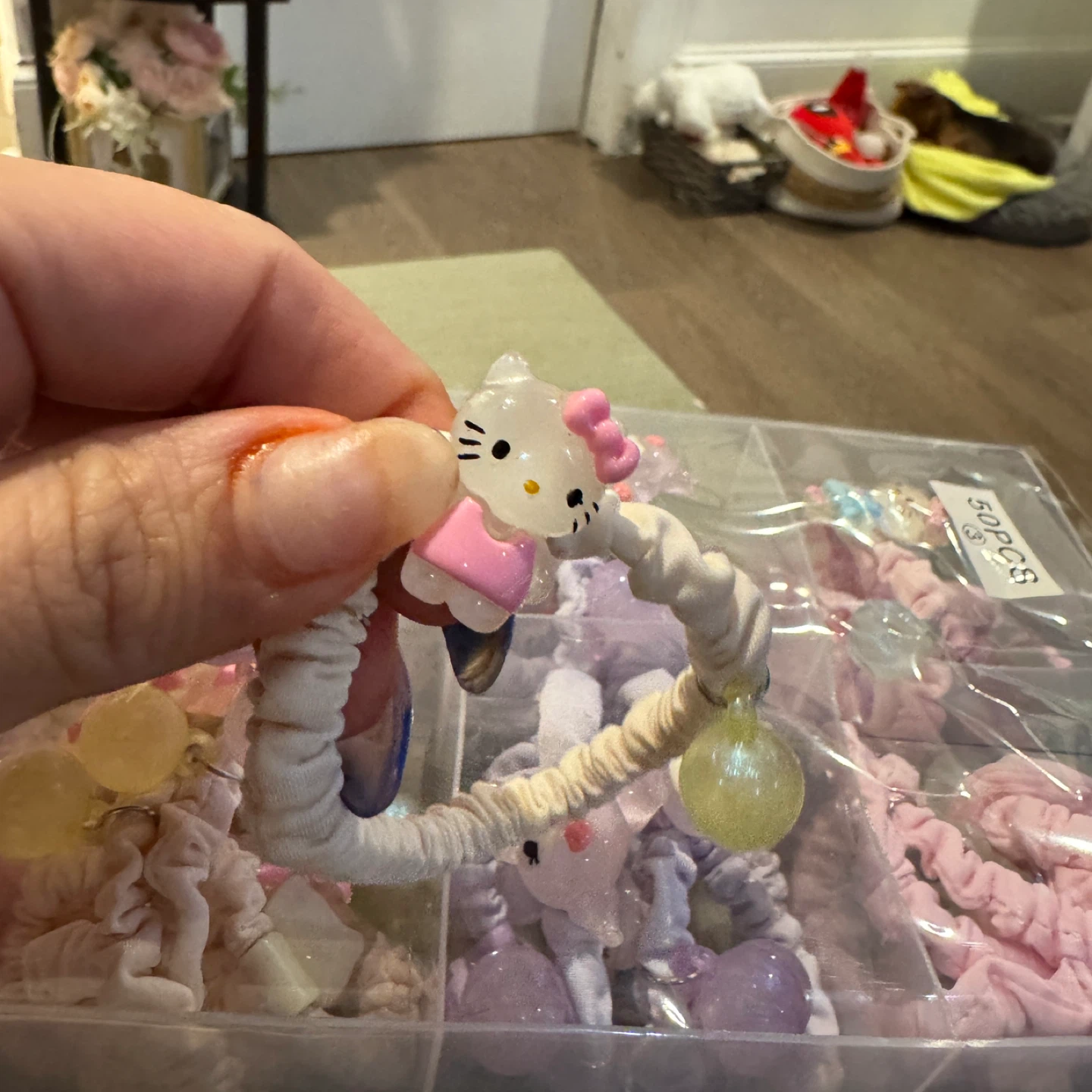 Cute Character Hair Scrunchies - photo 3