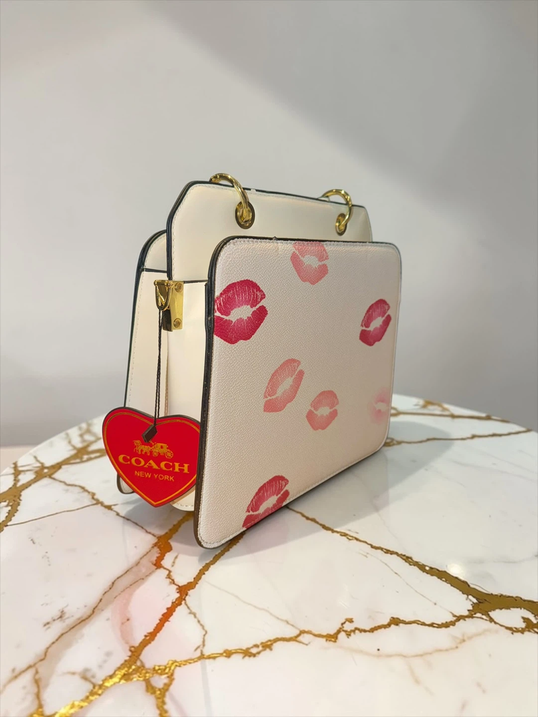 Coach Cream & Pink Kiss Print Handbag - photo 2